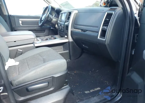 2015 Ram 1500 Big Horn z USA, uszkodzony, nr VIN 1C6RR7GT6FS537353